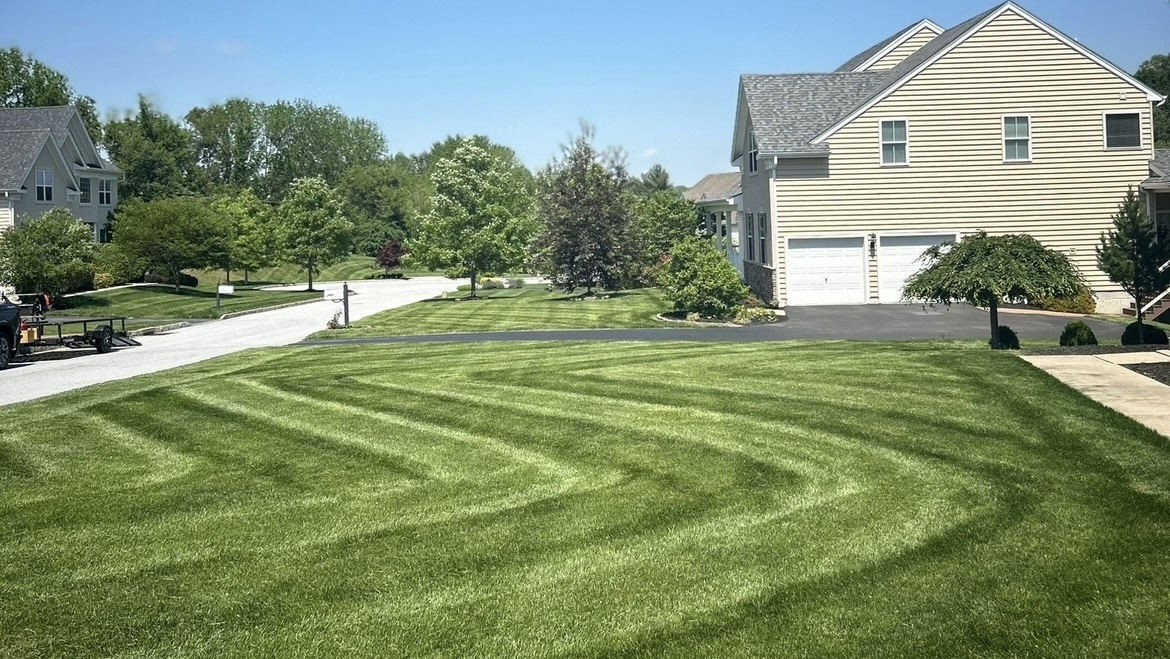 Lawn care mowing in Thorndale PA